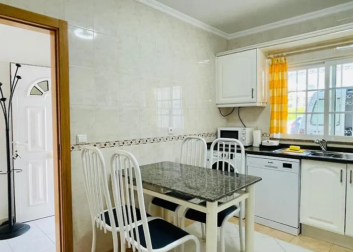 Aires By Check-in Portugal فيلة *